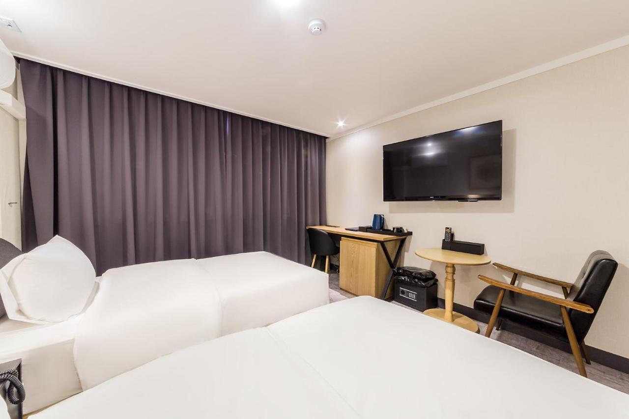Pyeongtaek Stay Tourist Hotel Eksteriør billede