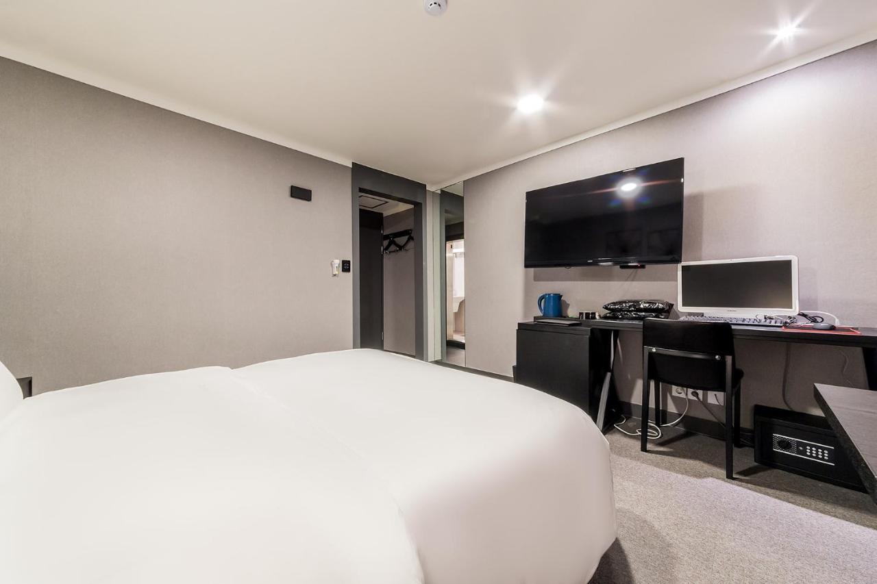 Pyeongtaek Stay Tourist Hotel Eksteriør billede