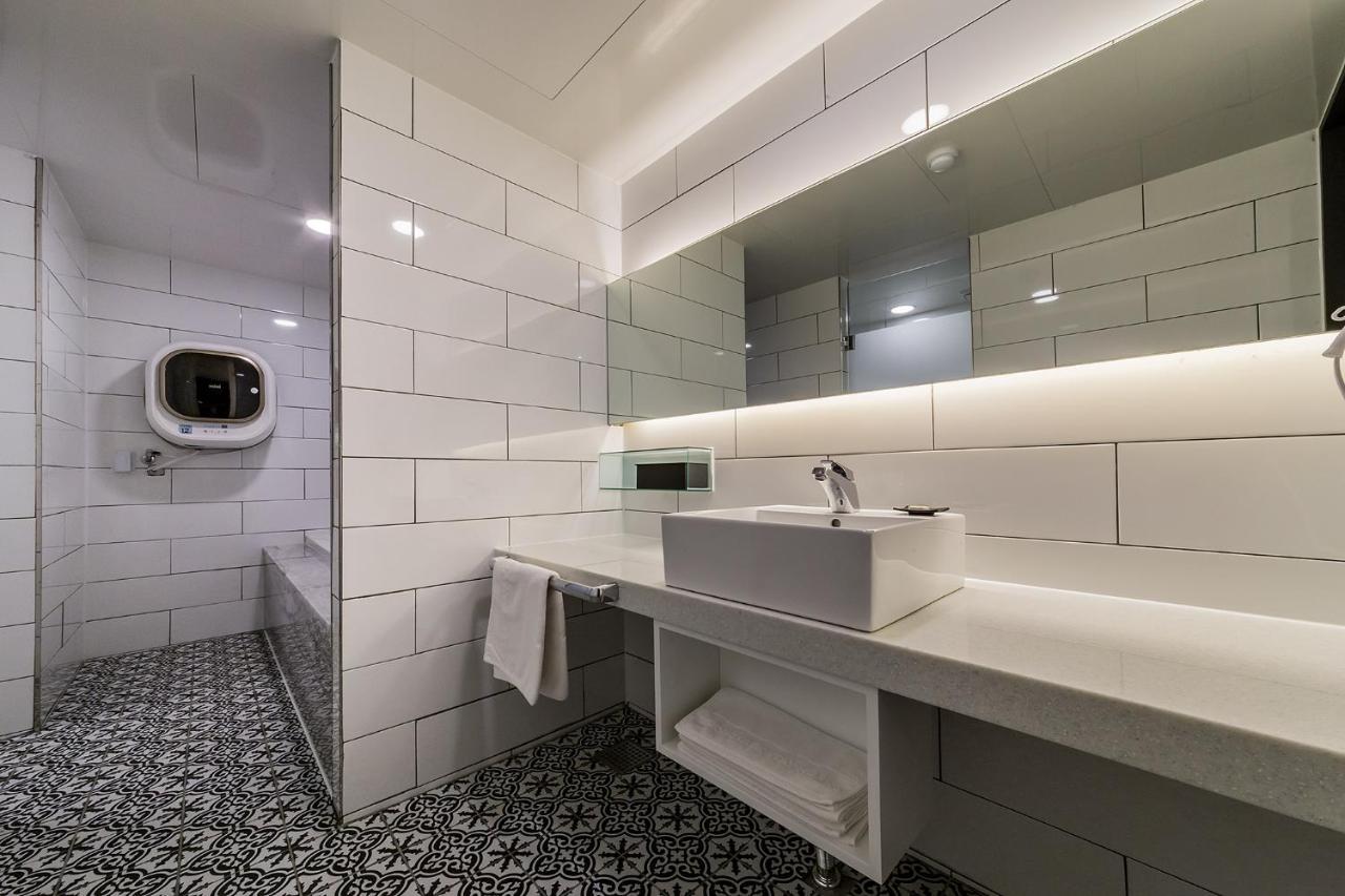 Pyeongtaek Stay Tourist Hotel Eksteriør billede