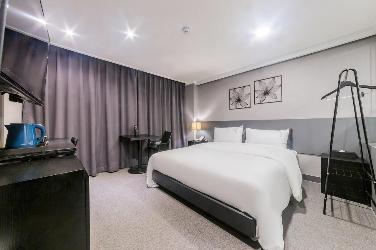 Pyeongtaek Stay Tourist Hotel Eksteriør billede